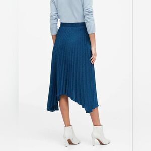 NWT Banana Republic High Low Royal Blue Skirt With Black Animal Prints Sz 4